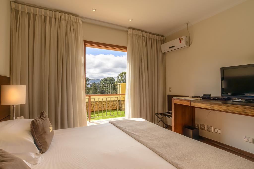 Classic Double or Twin Room (2 adults)