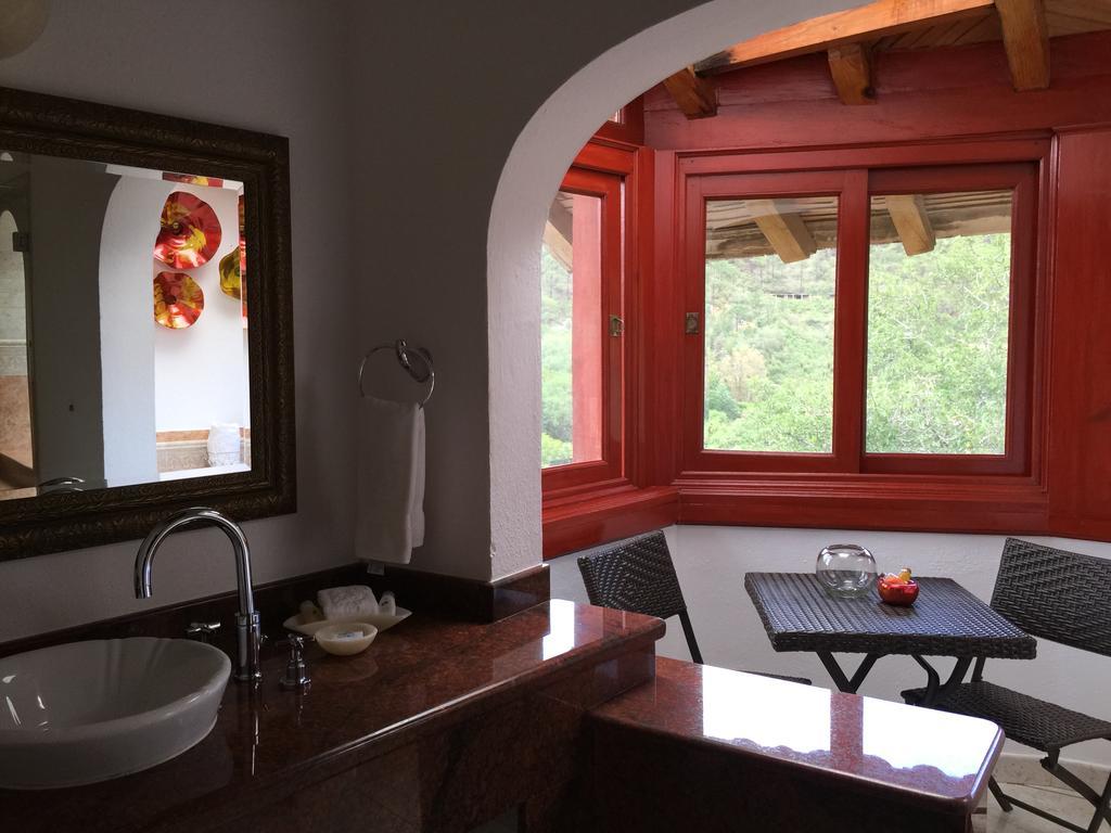 Suite con bañera de hidromasaje - Cama extragrande