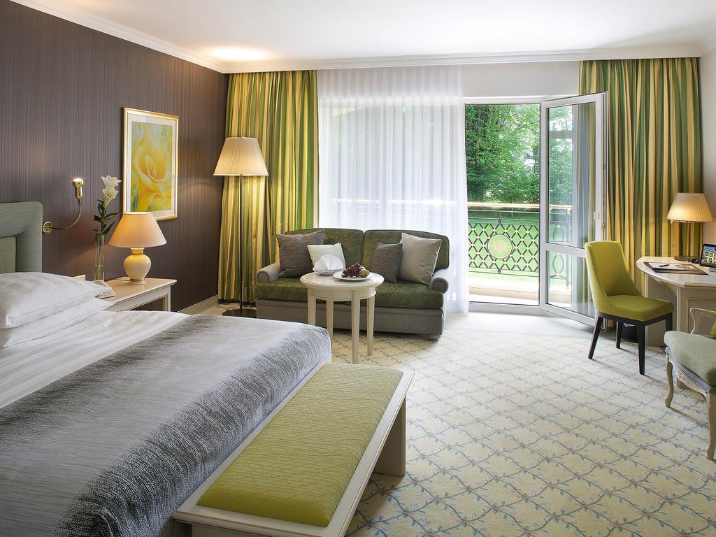 Deluxe Double Room,728685073:JPEG