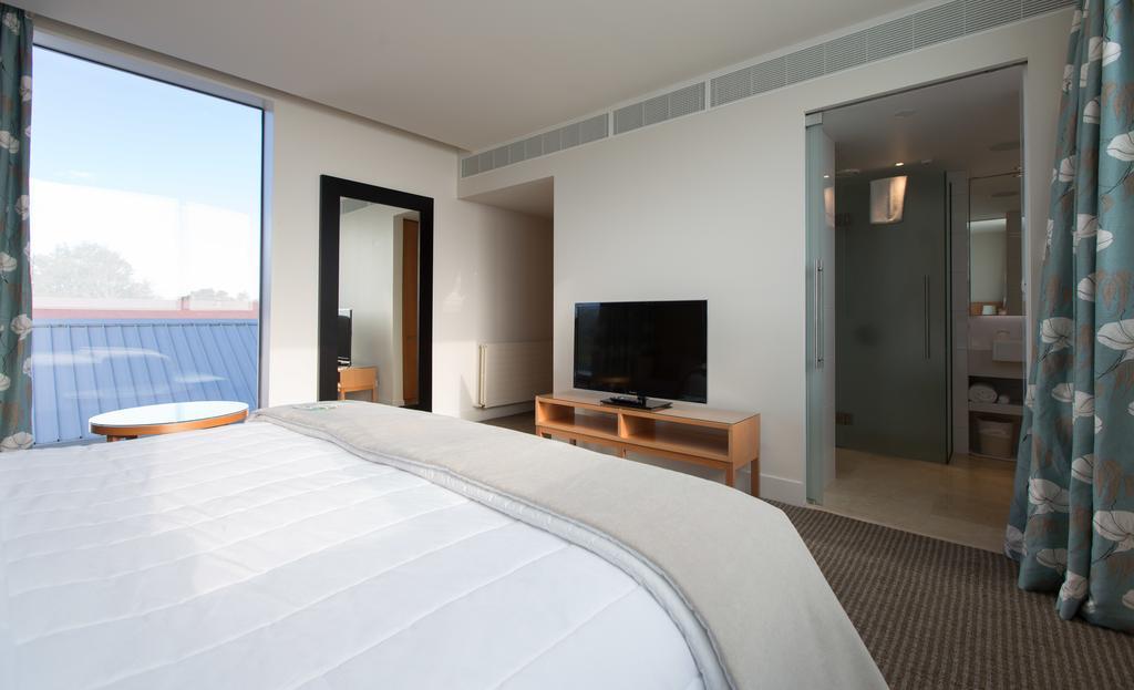 Level One Bedroom Suite