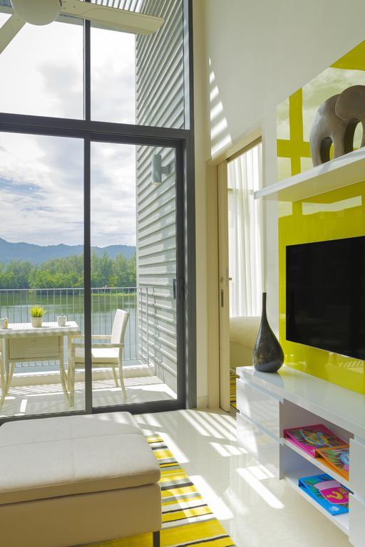 One-bedroom Loft Suite with Lagoon View,664838187:JPEG