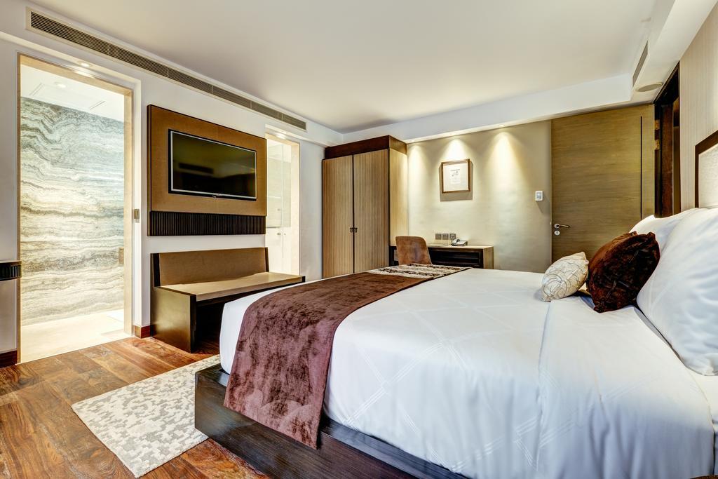 Premier Suite - 20% discount on Food