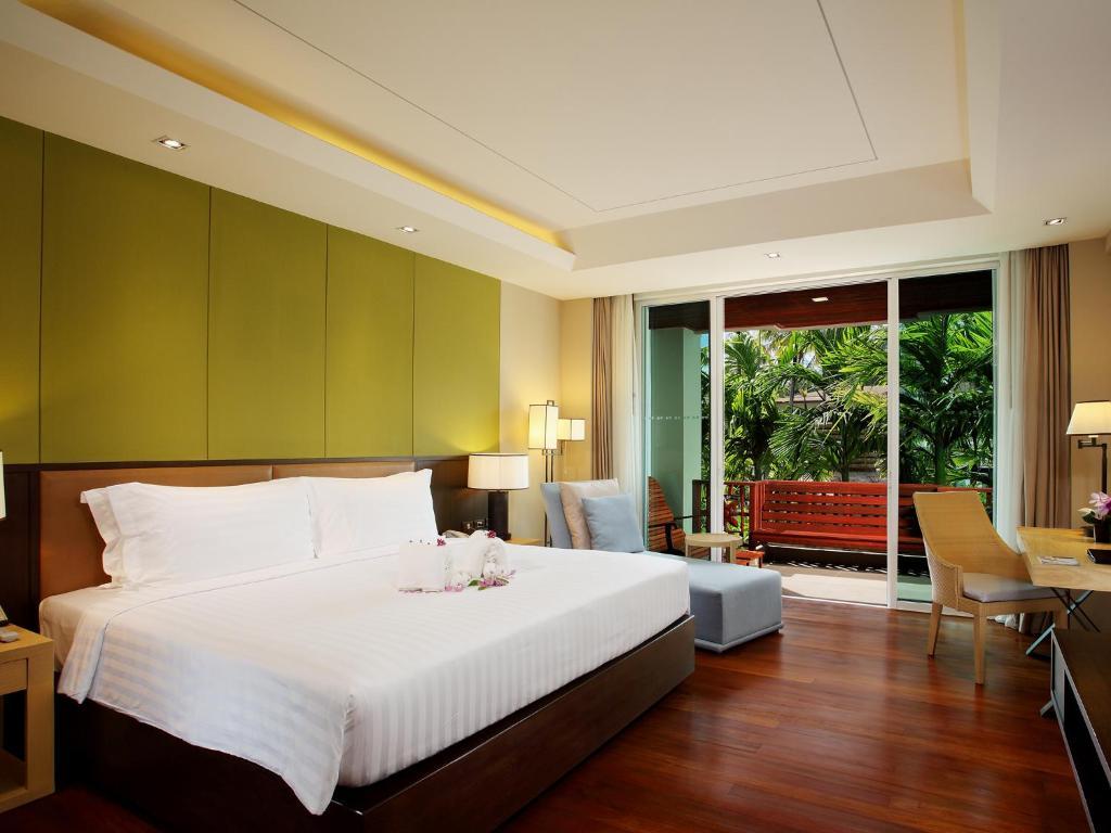 Premier Double Room Pool View