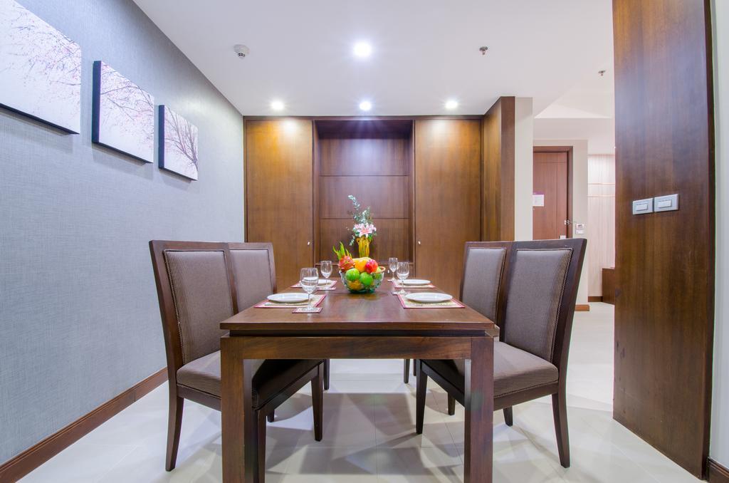 Executive King Suite