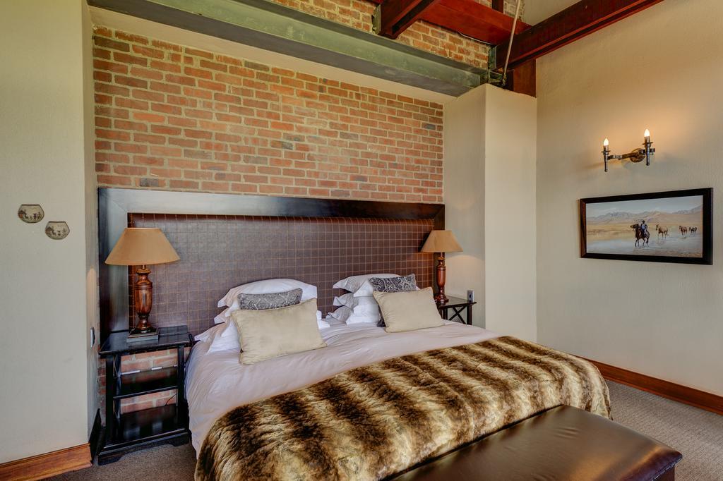 Double or Twin Room Balcony