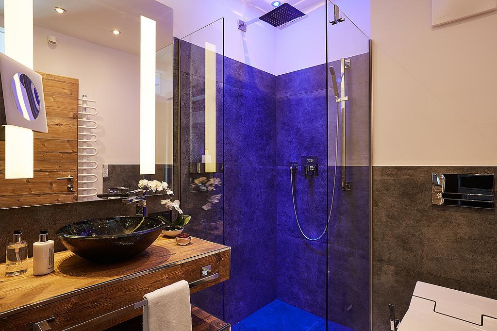 Diamond Double Room