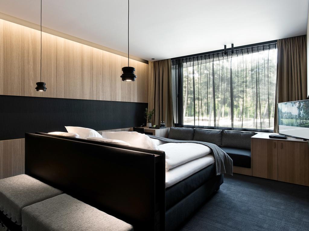 Superior Double Room with Sofa,683587092:JPEG