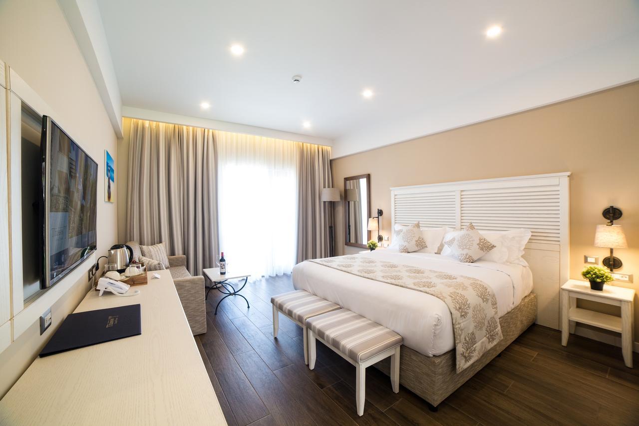 Superior Double or Twin Room Sea View