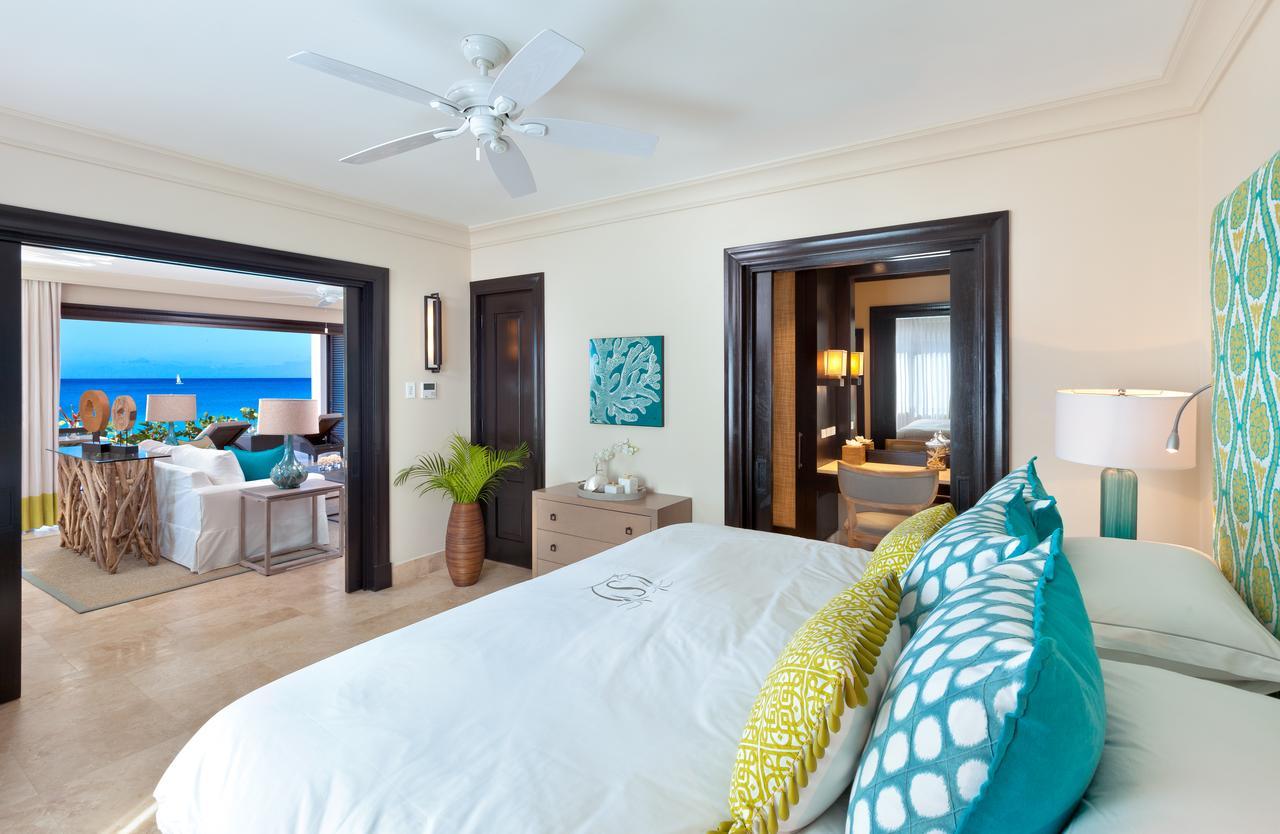 Double or Twin Room Sea View