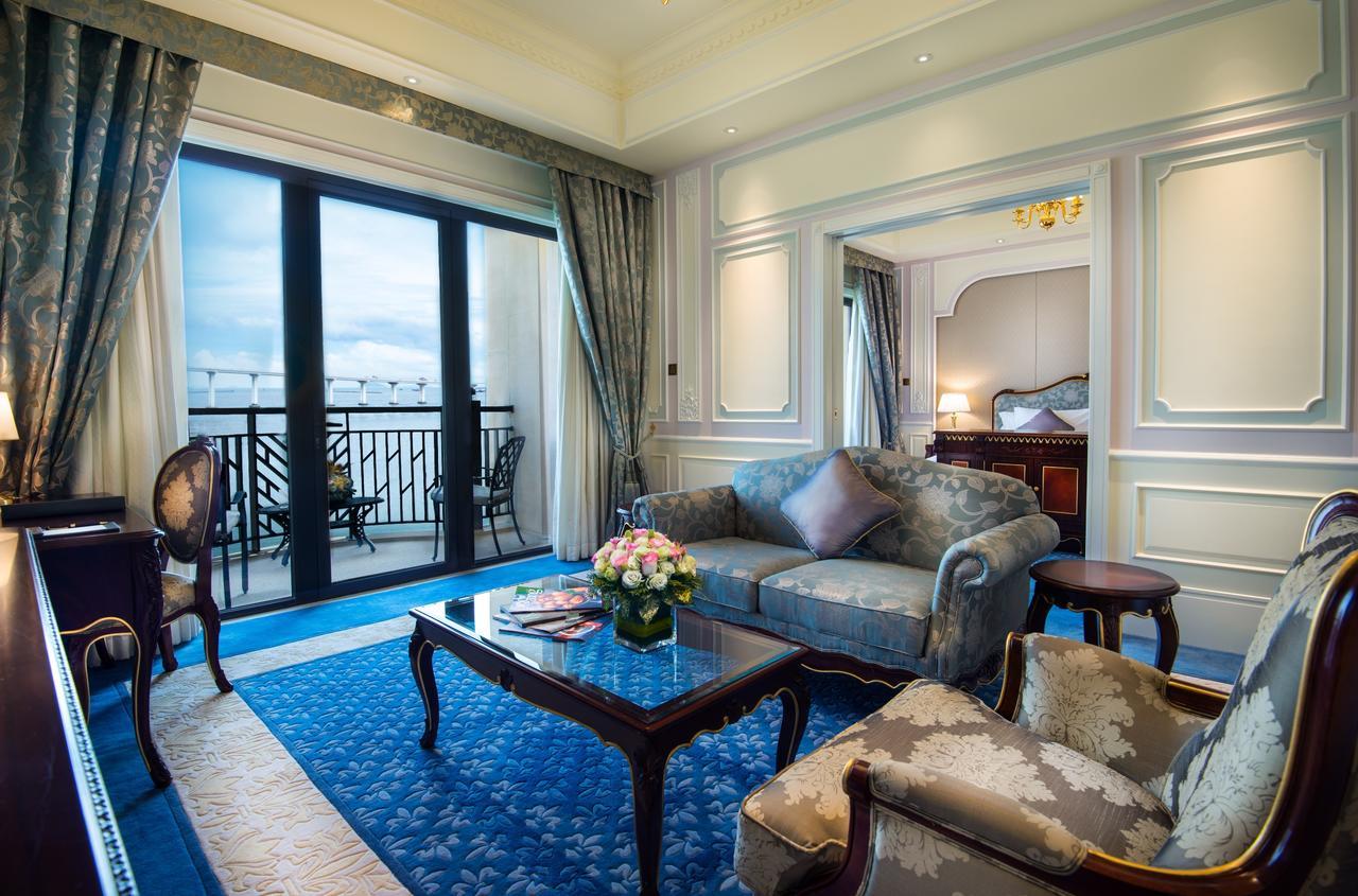 Large Double Room,714127912:JPEG