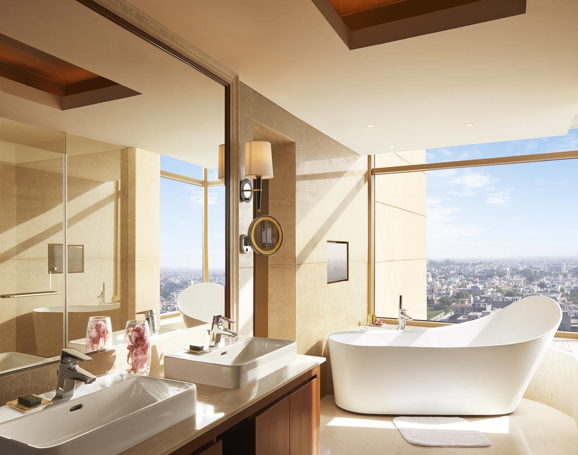 Presidential Suite,718420162:JPEG
