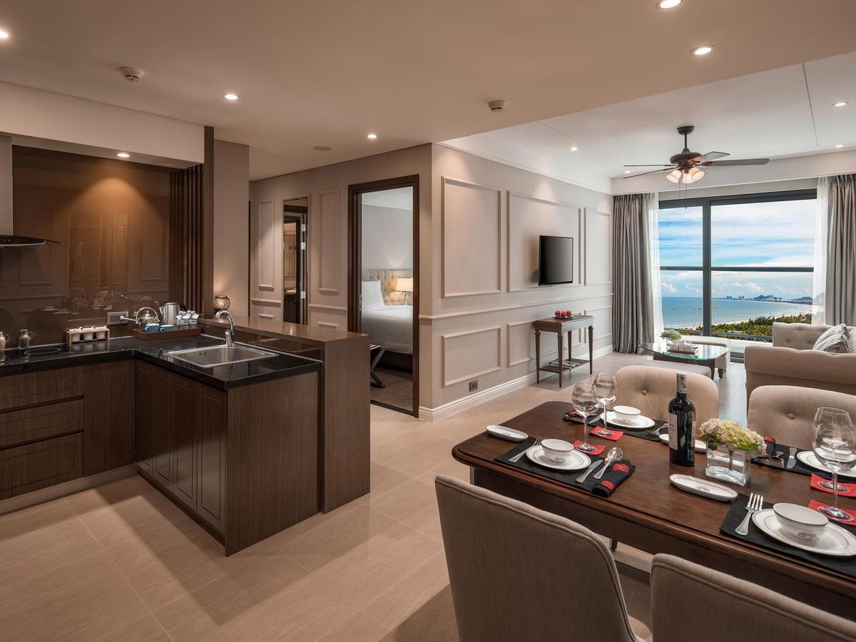 Zen Two-Bedroom Suite Balcony