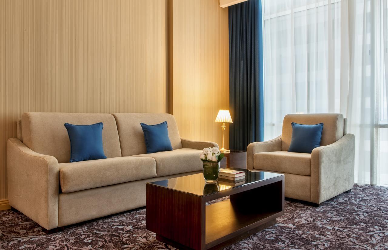 Deluxe King Room Sofa Bed
