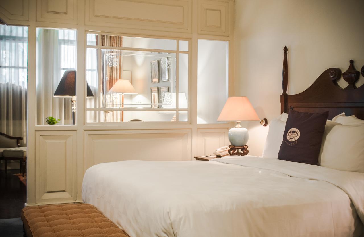 Heritage Suite King,1129628175:JPEG