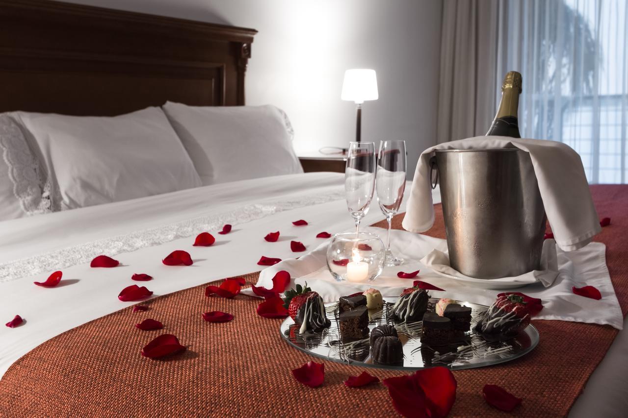 Deluxe Suite with Spa Bath,1213727311:JPEG