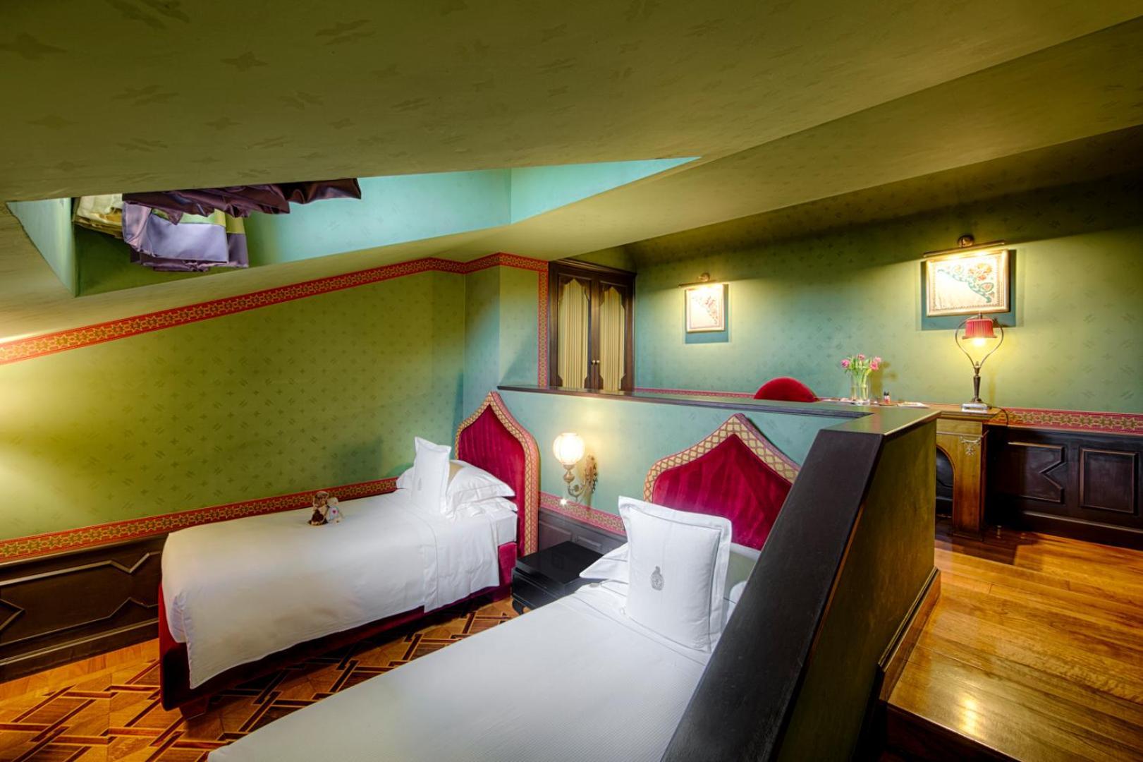 Two Connecting Double Rooms