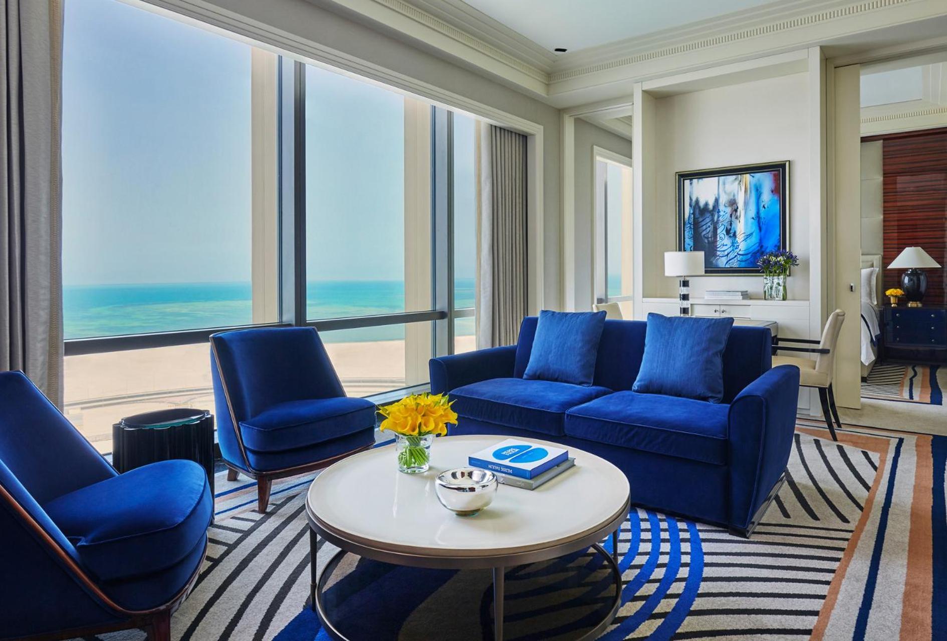 Deluxe Suite King