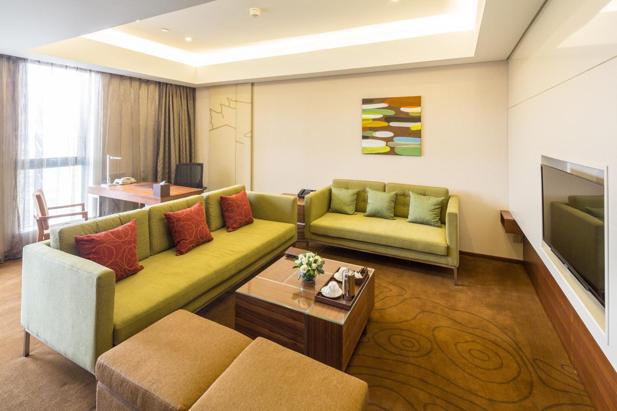 One-Bedroom Suite