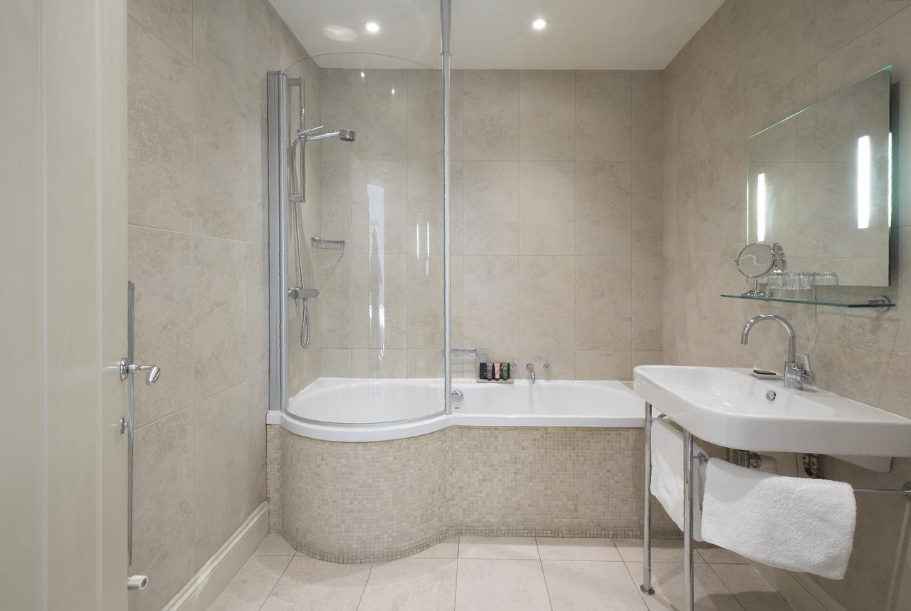 Luxury King or Twin room,547378800:JPEG