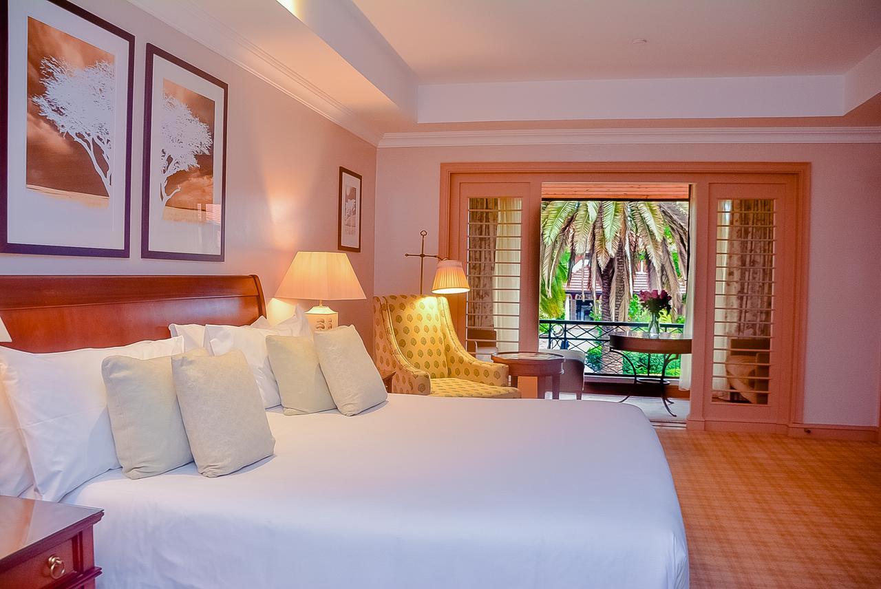 Suite,642241221:JPEG