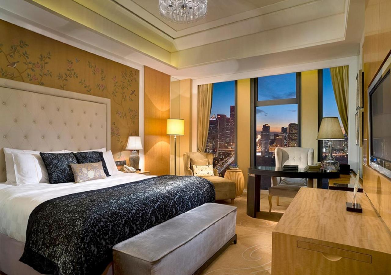 Executive Deluxe King Room