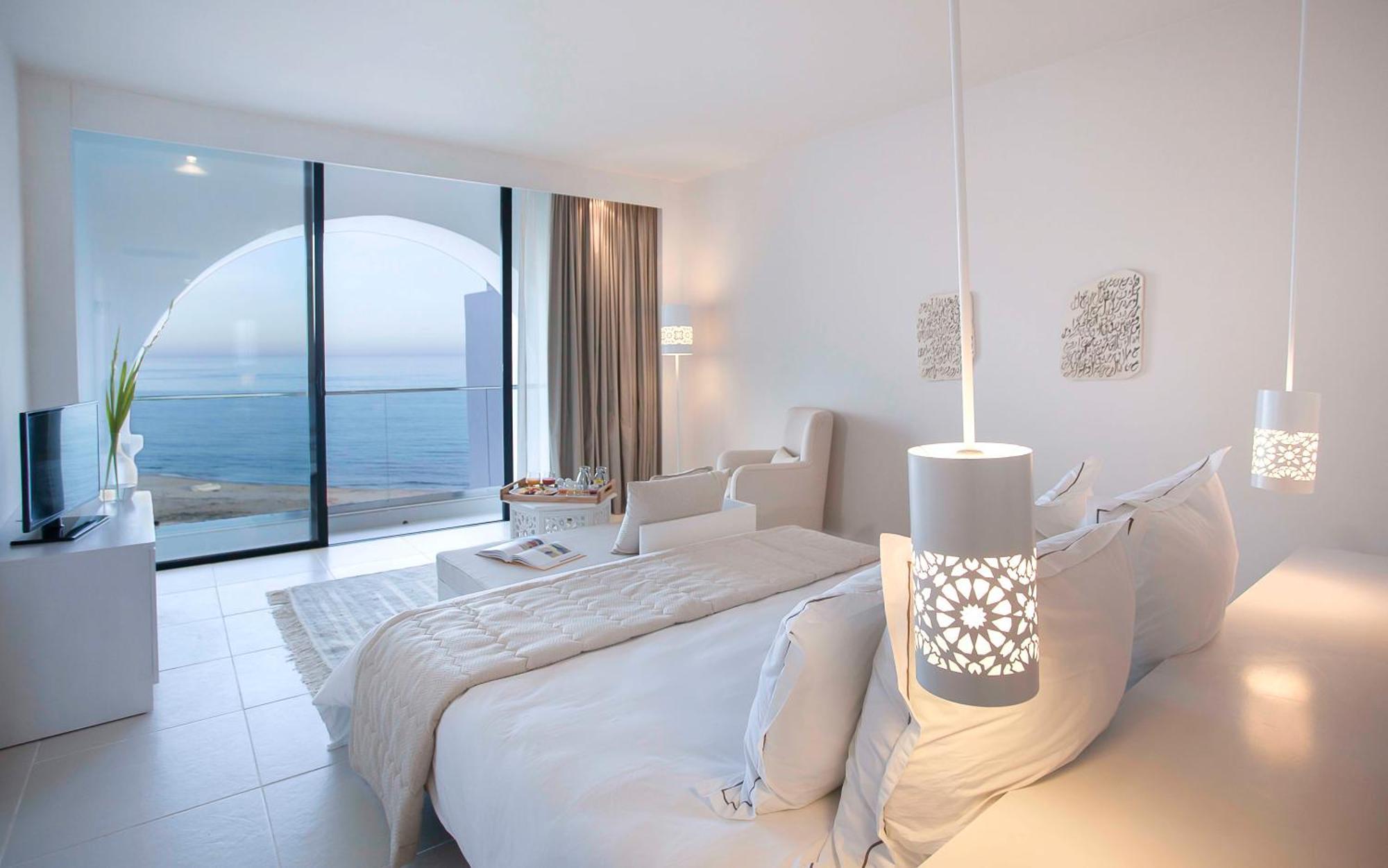 Suite Sea View Double Whirlpool Bath on an outdoor sea view terrace