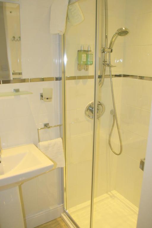 Classic Double Room,60993295:JPEG