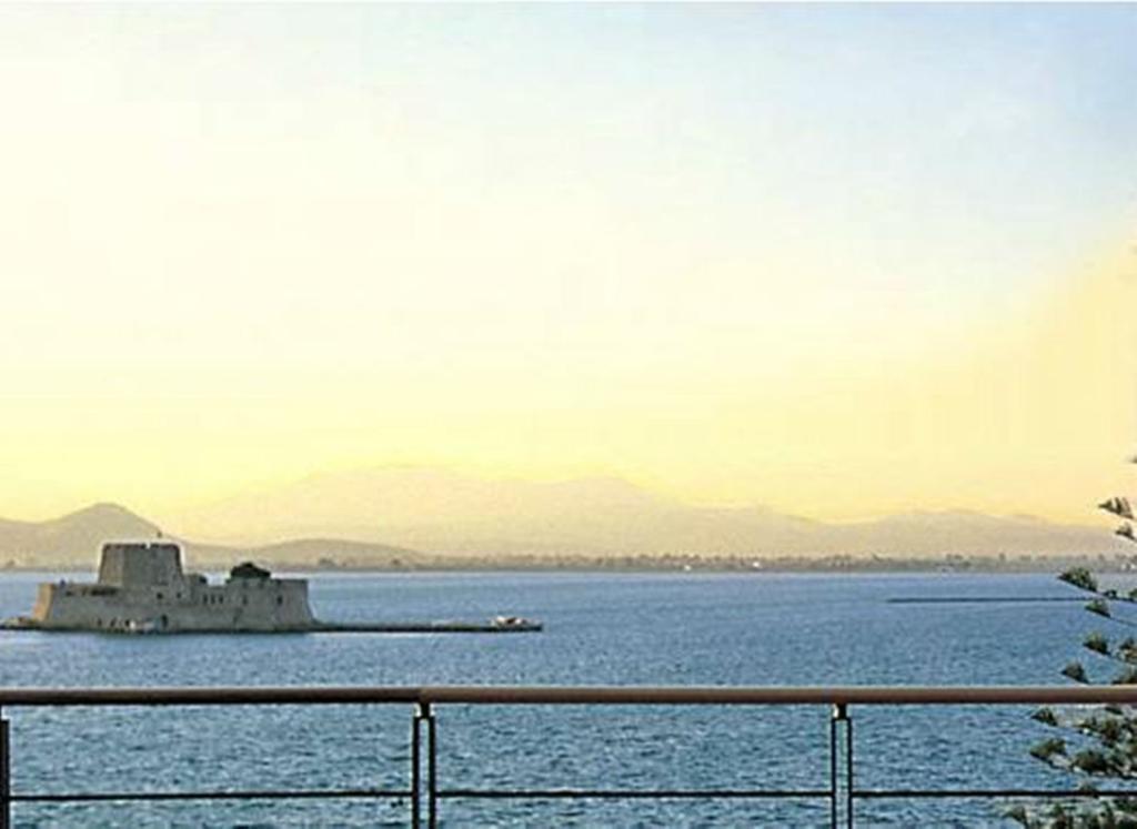 Deluxe Room with Sea View