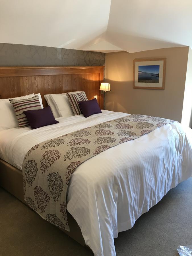 Double or Twin Room,613908280:JPEG