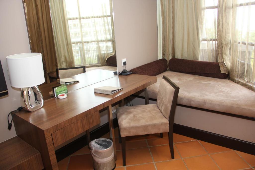 Deluxe Sea Front King Room