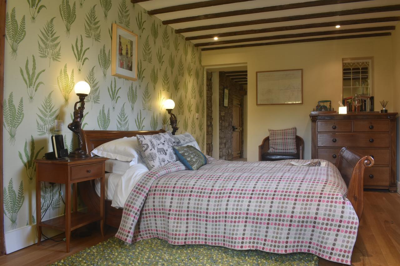 Deluxe King Suite