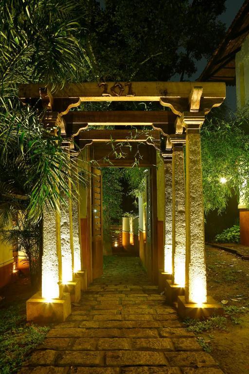 Honeymoon Villa Plunge Pool Evening Hi-Tea Complimentary