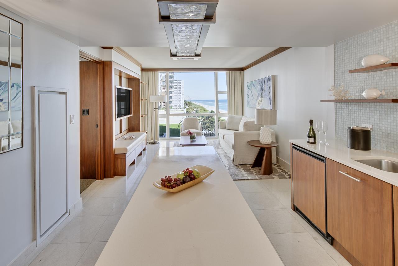 One-Bedroom Apartment Two Queen Beds Ocean View