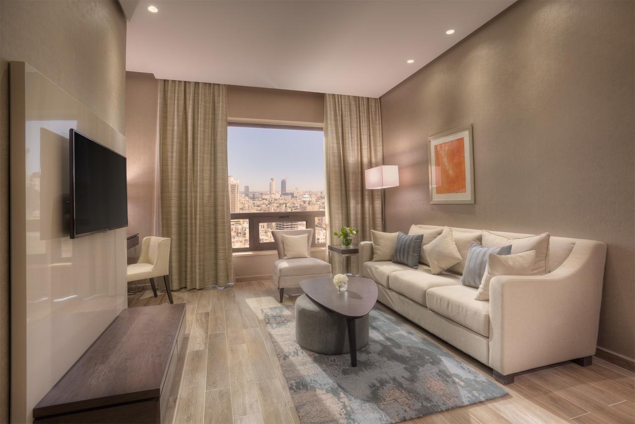 One-Bedroom Superior Suite