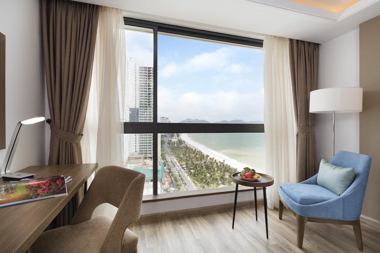 Senior Deluxe Double Room with Sea View