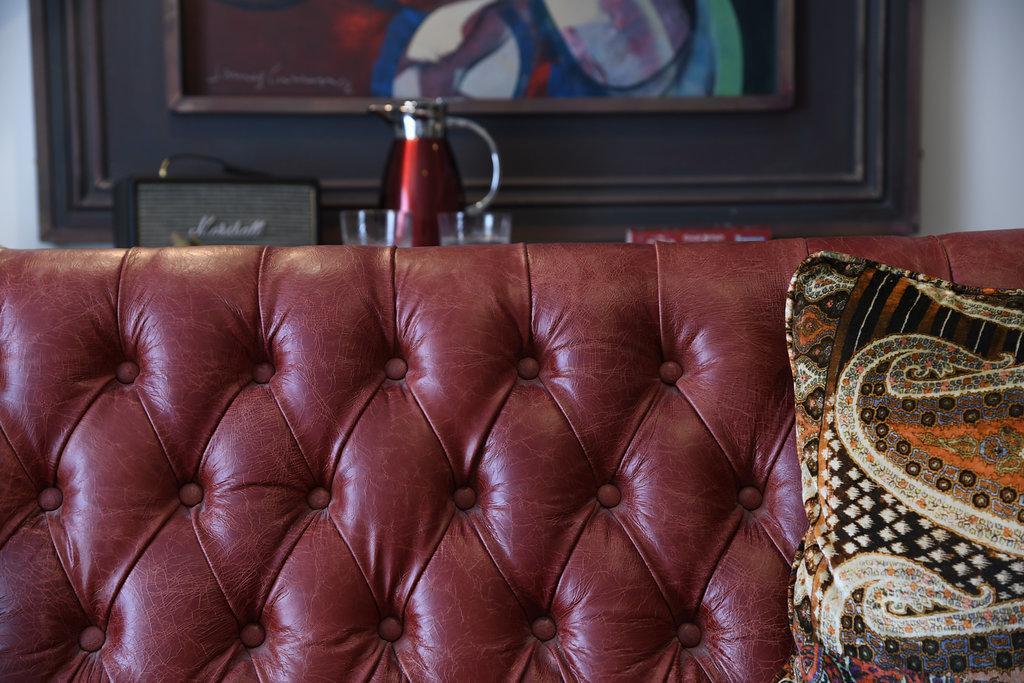 Studio,645733560:JPEG