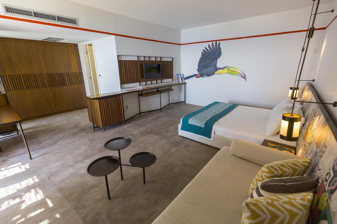 Deluxe Room,1084768663:JPEG