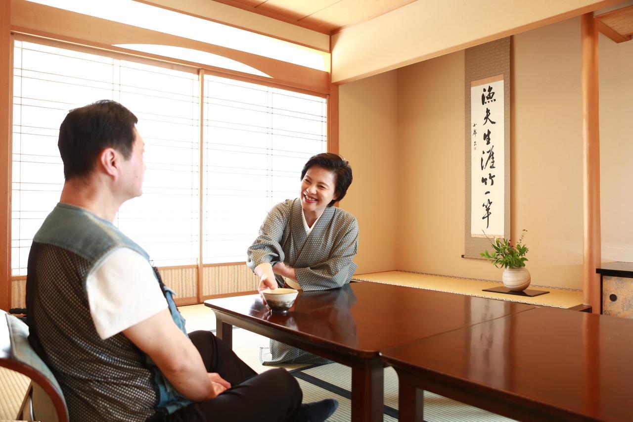 Japanese-Style Deluxe Room - Non-Smoking,657870861:JPEG