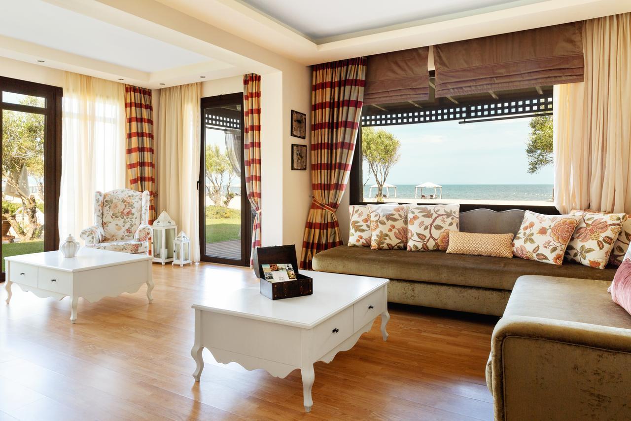 Grand Suite,660057390:JPEG