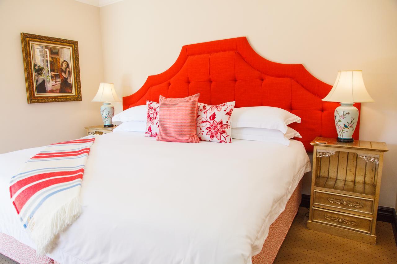 Deluxe King Suite