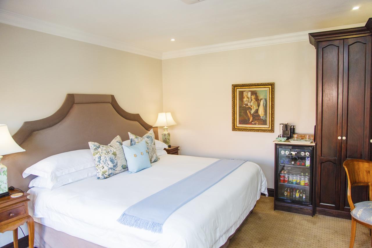Deluxe King Suite