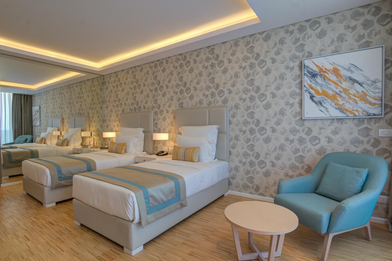 Twin Deluxe Bay Room