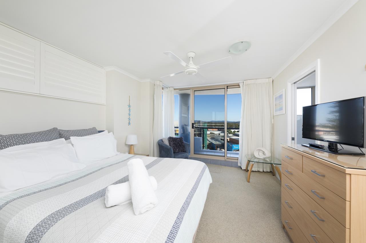 Two-Bedroom Apartment with Beach View - Level 5,719330698:JPEG