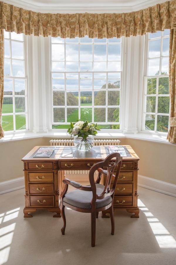 Suite with Garden View,670079898:JPEG