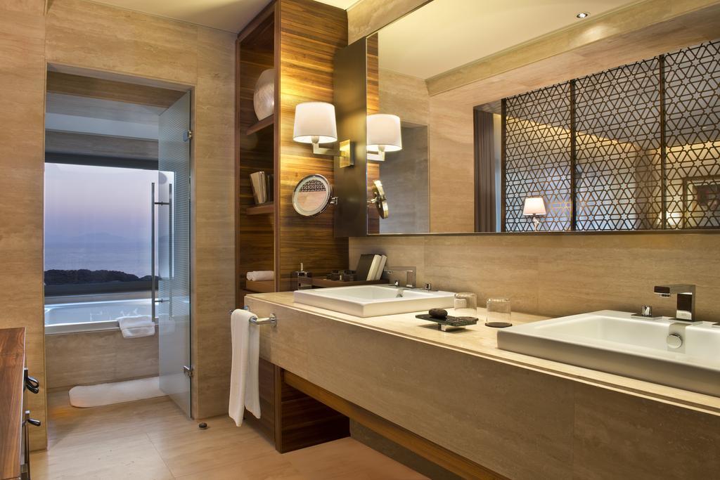 Deluxe Room with Land View,632338029:JPEG