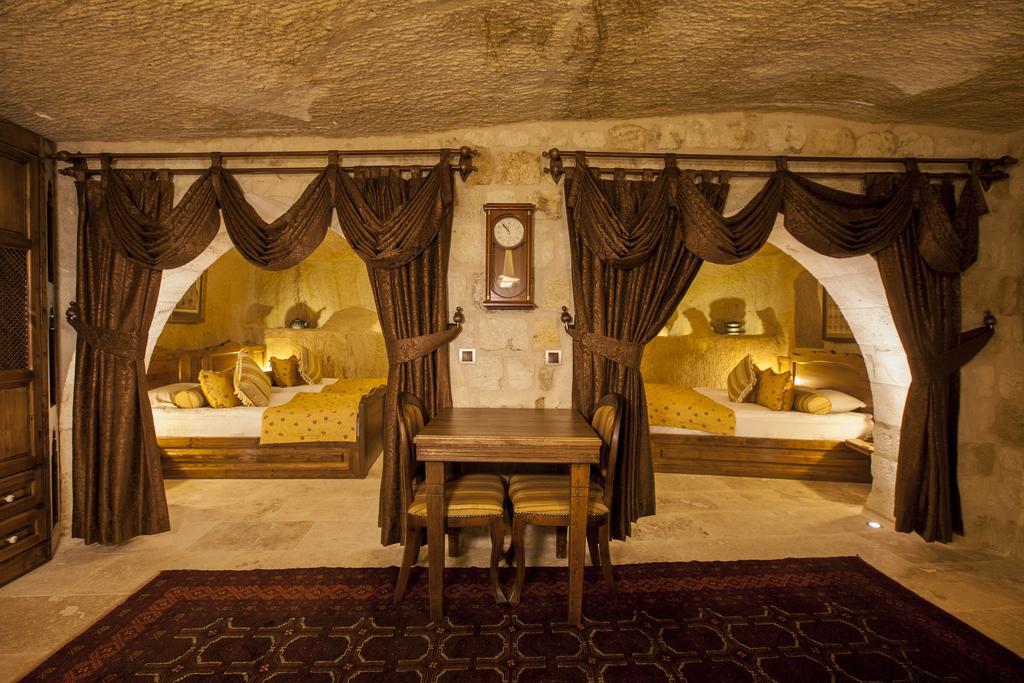 Suite Majestic Cave