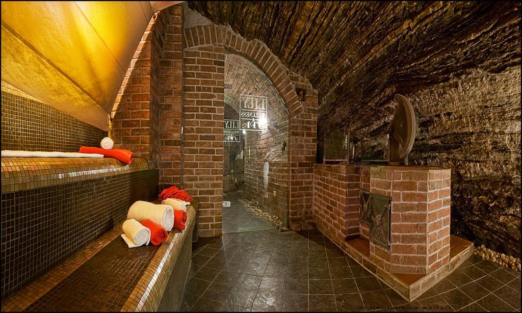 Deluxe Double Room with Spa Package,399070041:JPEG