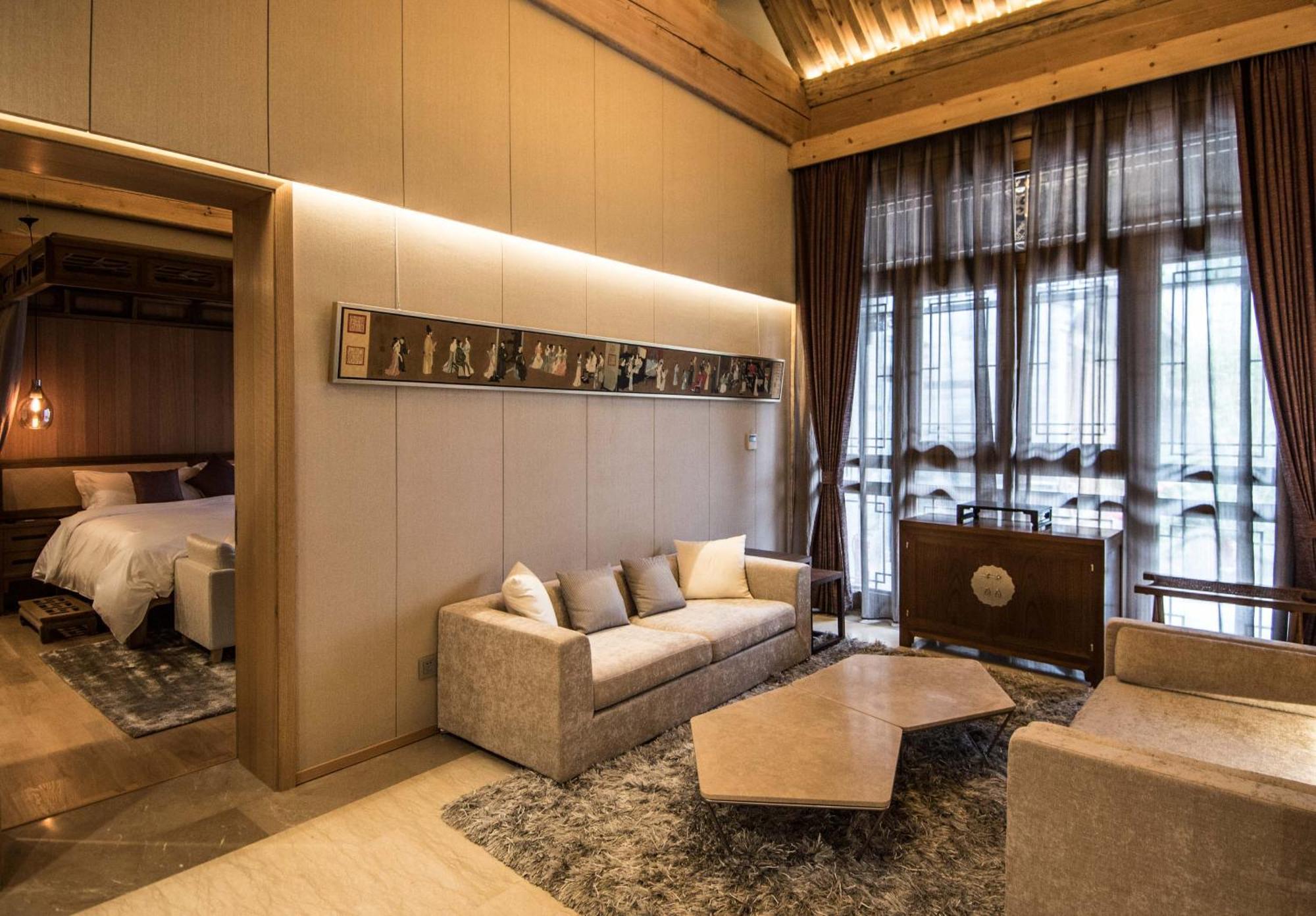 North Courtyard Deluxe Room
