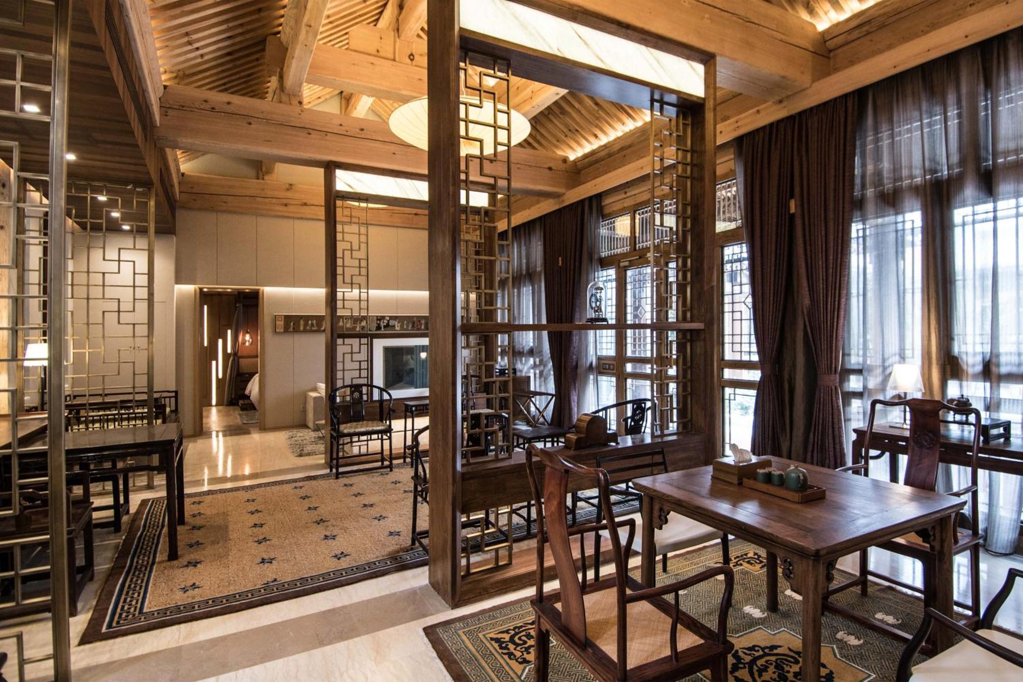 North Courtyard Deluxe Room