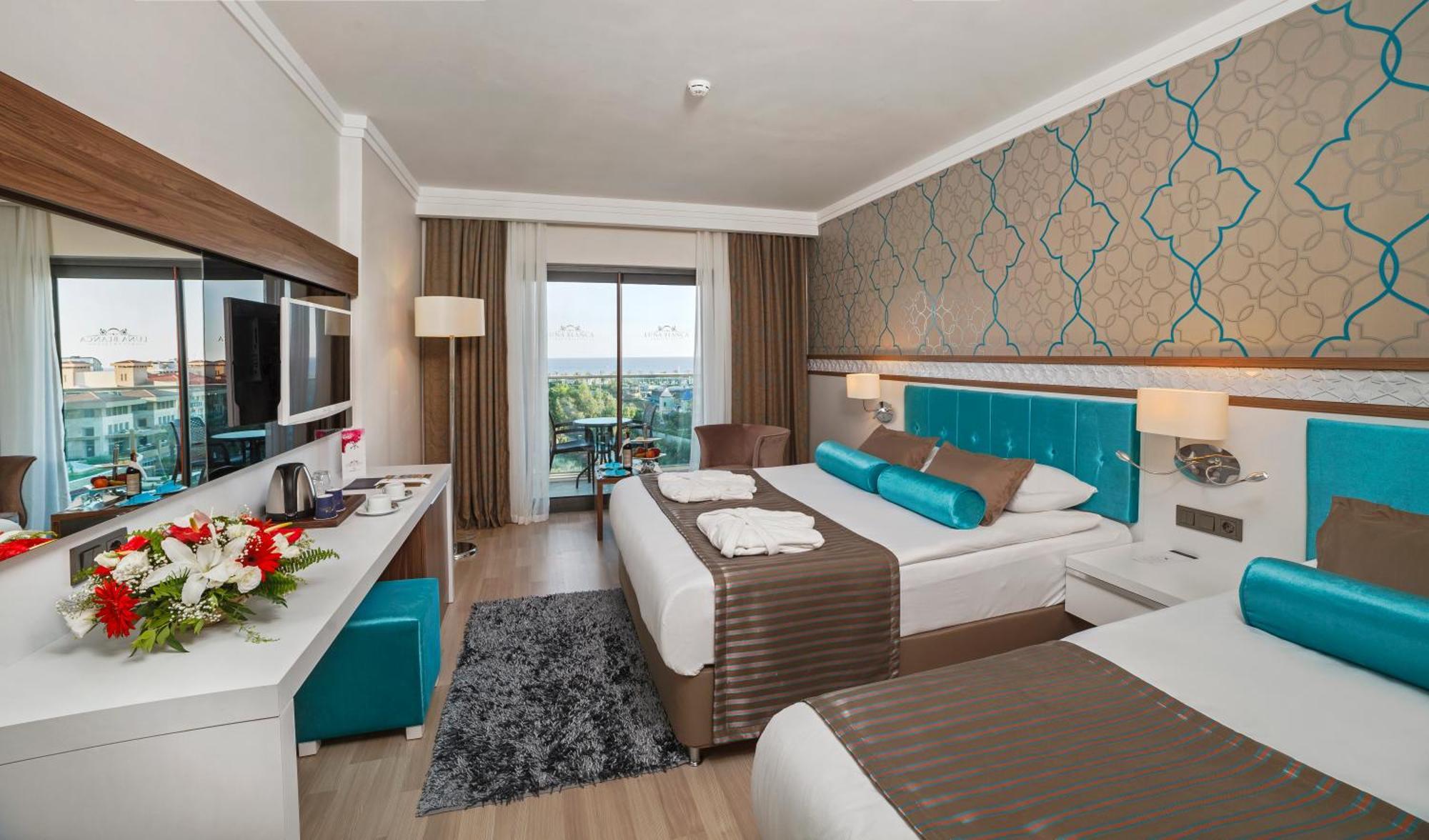 Double Room Pool View